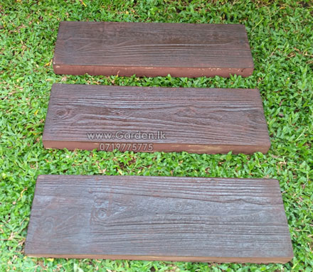 sri-lanka-concreter-steps-wood-efect-brown